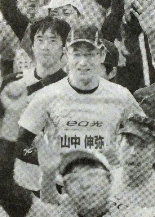 京大の山中教授が大阪マラソンを走破